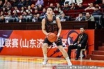 鲁媒：山东完成赛季前制定的打进季后赛前8的目标 年轻球员成长了
