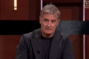 米歇尔回忆皇马时期：每周手写约4000封回信给球迷 时代变喽